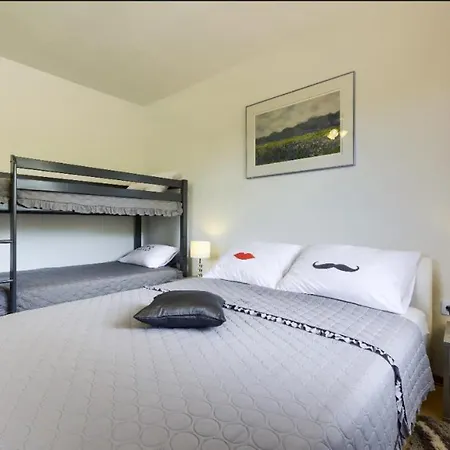 Apartman Pegy Jednosoban ホームステイ