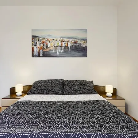 Apartman Pegy Jednosoban * ザダル